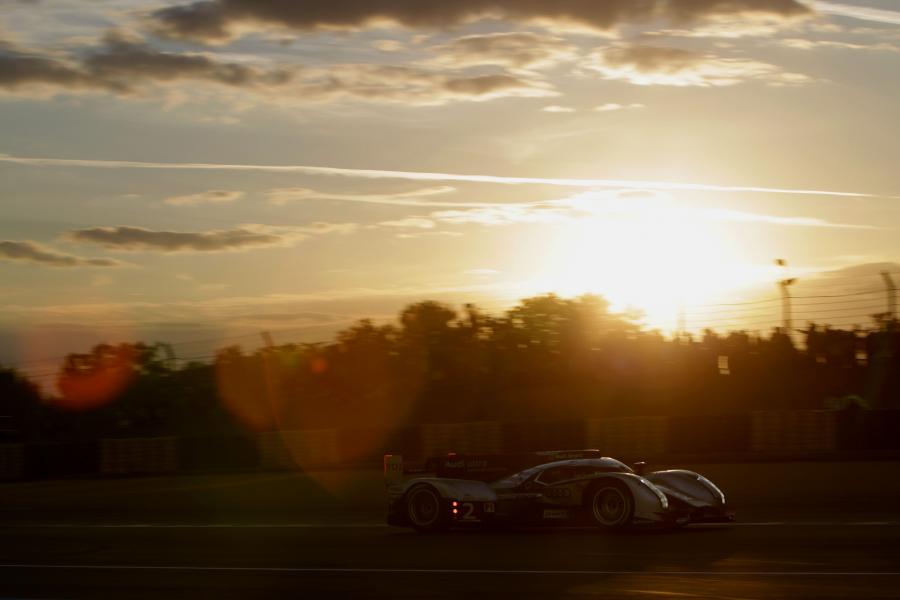  Audi R18 TDI Ultra Le Mans 24hr 2011 года  (фото 32 из 108)